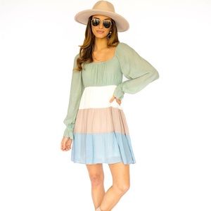 Blu Pepper color block size Medium dress NWT